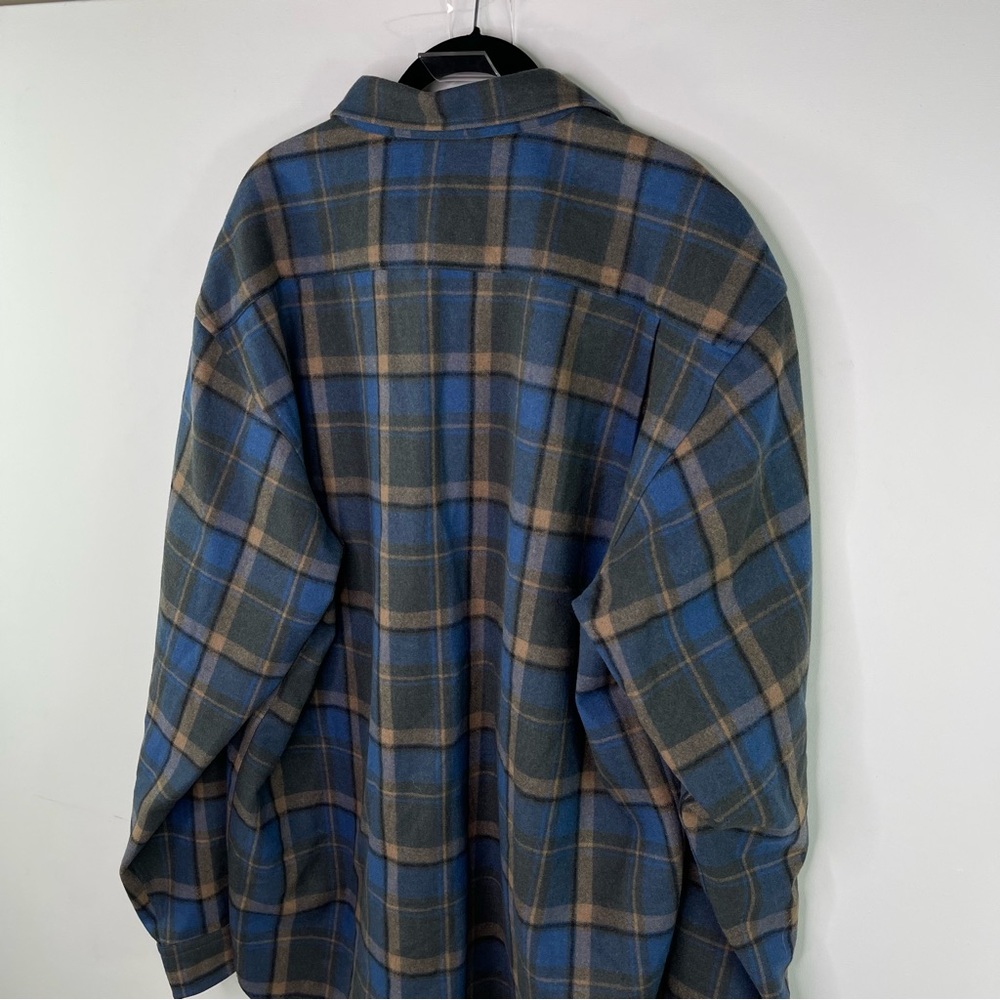 Pendleton Men's Blue Plaid Button-Up Wool Shirt - Picture 6 of 6